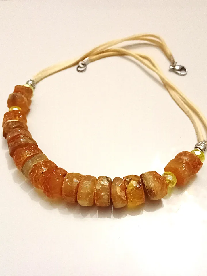 Amber Necklace Yellow Healing Stone Jewelry for Women Genuine Raw Baltic Amber Choker Beads Necklace Velvet Cord for peace of mind, health thyroid, pain relief.