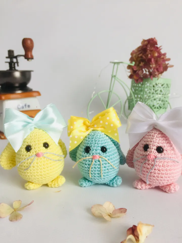 Crochet Pattern Easter Egg Bunny