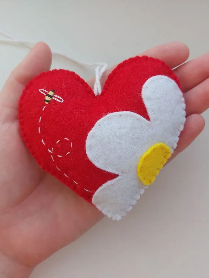 Valentine's day heart ornaments,  Valentine's day decor, Valentines day gift, embroidererd felt ornaments