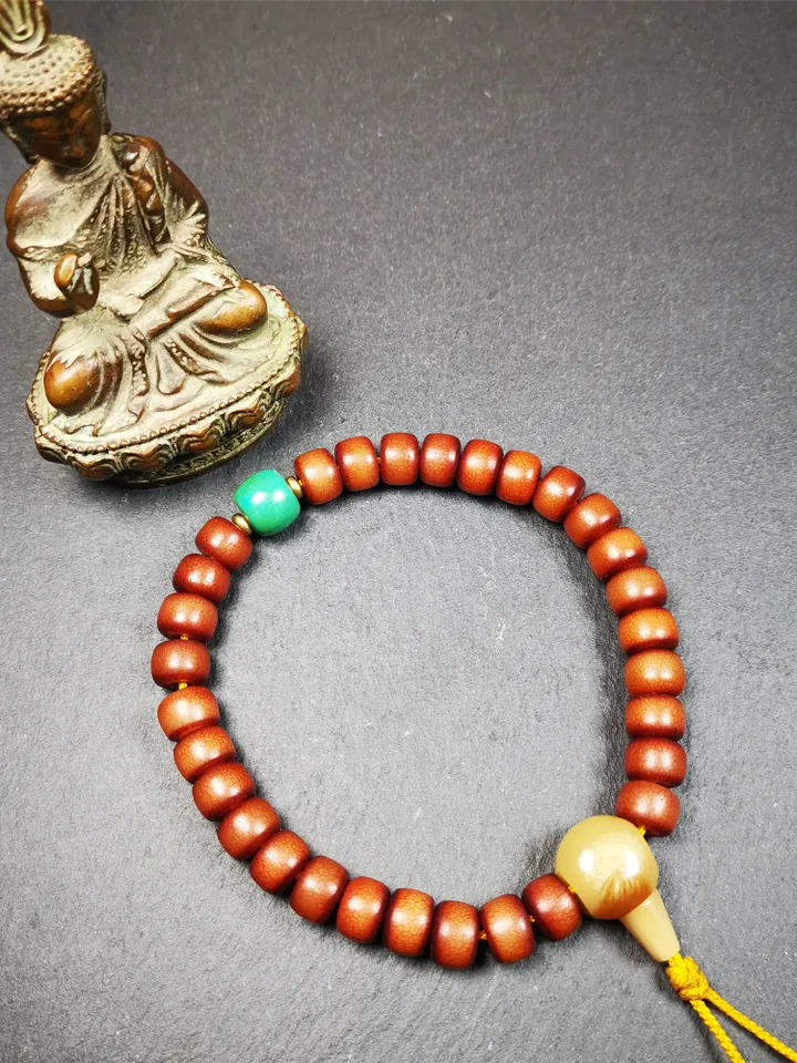 Gandhanra Handmade Tibetan Bracelet Mala,Handhold Prayer Beads,30pcs Corypha Linn Seed Beads,Diameter 0.4", Circumference 10"