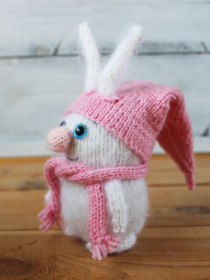 White knitted bunny toy, Stuffed animal rabbit toy, Plushie amigurumi doll, Bunny figurine knitted toy, Amigurumi bunny
