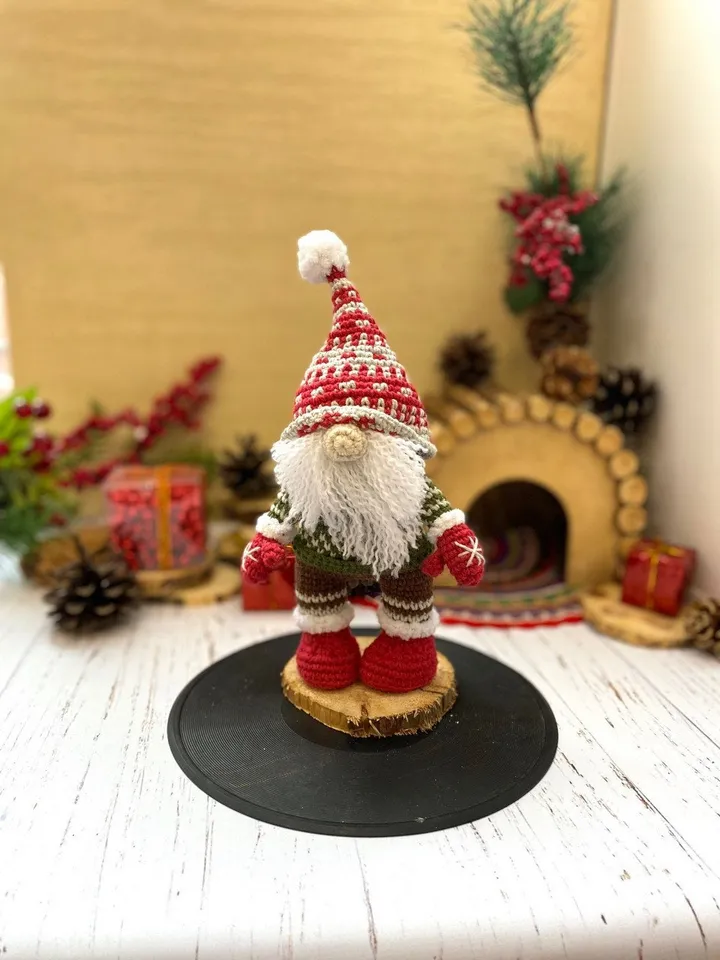 PDF Crochet Pattern Christmas Gnome doll, Amigurumi Scandinavian Gnome Tutorial, Santa Gnome Doll, Christmas ornaments, DIY Christmas Decor