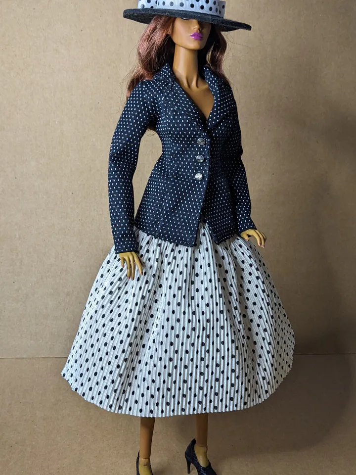 Handmade classic suit (jacket & skirt) for 16-inch Fashion Royalty dolls - FR16