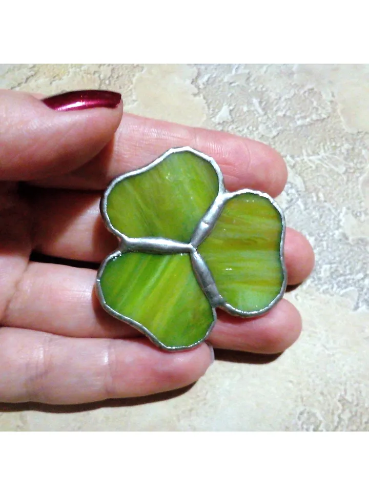 Shamrock brooch, st patricksday, trefoil, Irish leaf pin, Clover leaf brooch, lucky clover, St Patrick brooch, trifolium