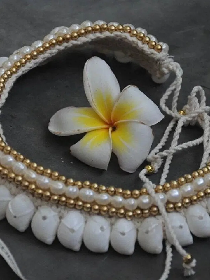 Big Shell Tie Handmade Macrame Chocker | Boho Chic Bohemian Jewelery | Coachella Pearl Necklace | Hippie Gypsy Style Accesoiries