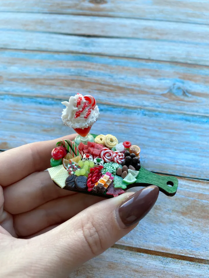 Miniature Charcuterie DollHouse Board Christmas Souvenir with Ice Cream