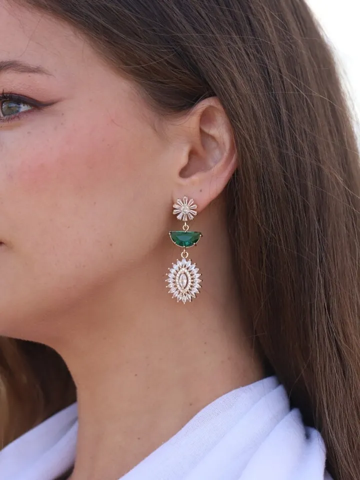 Flower Art Deco Bridal Earrings, Emerald Green Gatsby Wedding Earrings, Swarovski Diamond Boho Bridal Earrings, Vintage Statement Jewelry