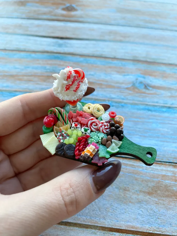 Miniature Charcuterie DollHouse Board Christmas Souvenir with Ice Cream