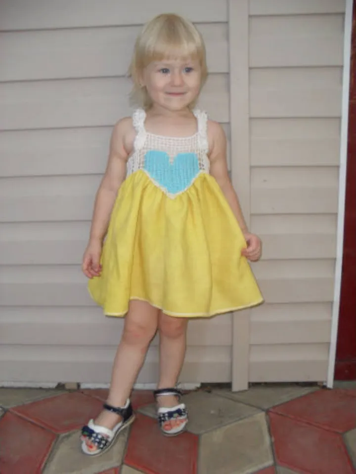 Handmade baby yellow dress, Heart sundress, yellow baby dress, toddler yellow dress, girl linen dress, Princess Party dress