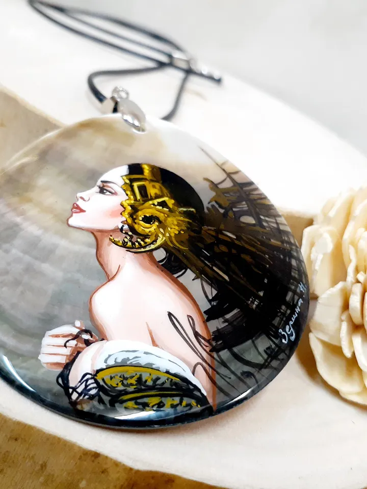 To meet the wind. Mother-of-pearl Russian hand-painted. Hand-painted necklest. MOP. Hand painted miniature painting