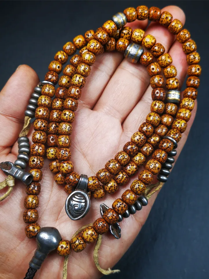 Gandhanra 108 Tibetan Lotus Seed Beads Mala,Prayer Beads Necklace,Rosary Beads for Meditation,Diameter 0.32&quot;, Circumference 30&quot;
