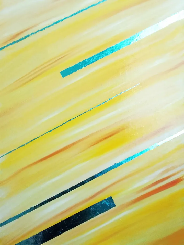 “Abstraction": a bright and dynamic decoration of your interior