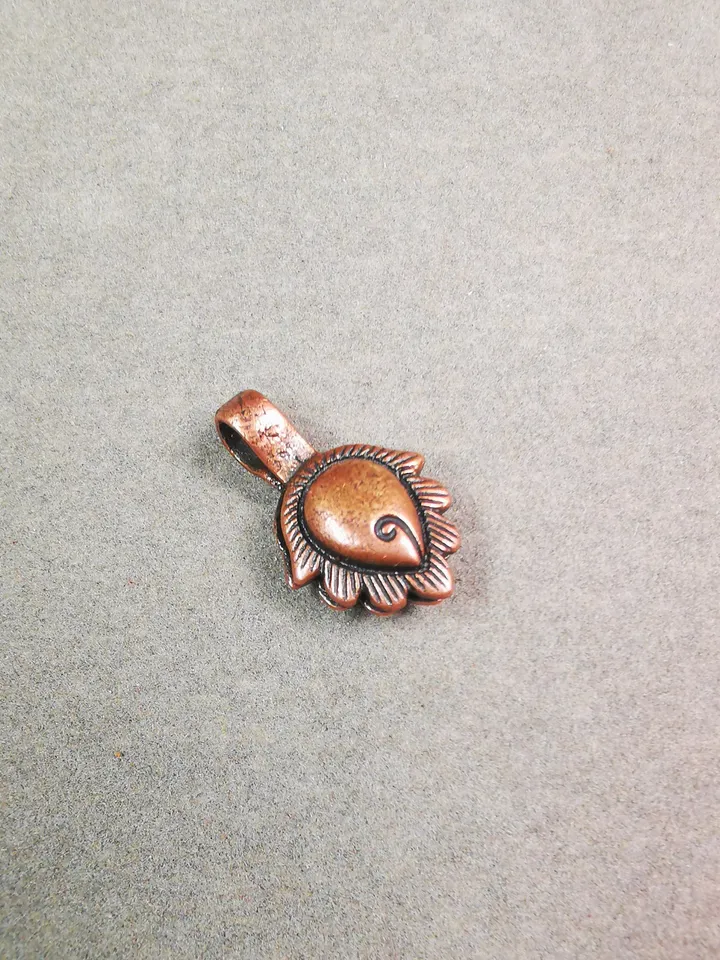 Gandhanra Handmade Buddhist Mala Counter Clip,Bum Counter Clip for Prayer Beads,Shankha / Conch Shape,Mala Accessories