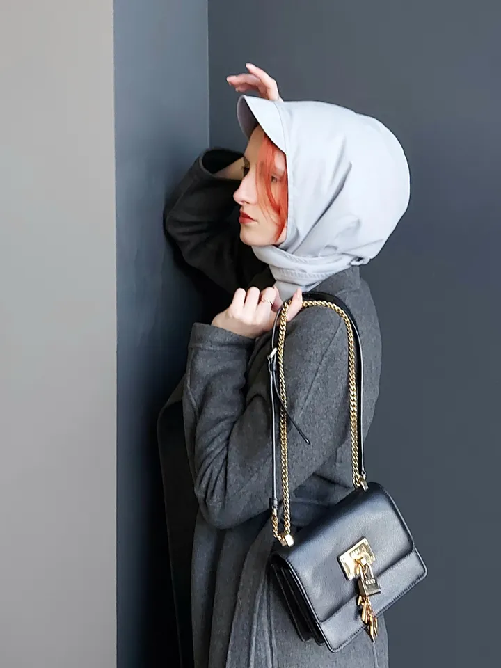 Brim headscarf Wrap visor hat cotton raincoat fabric, Pull on head scarf Women bonnet, detachable hood, Muslim hijab wrap hair loss headwear,