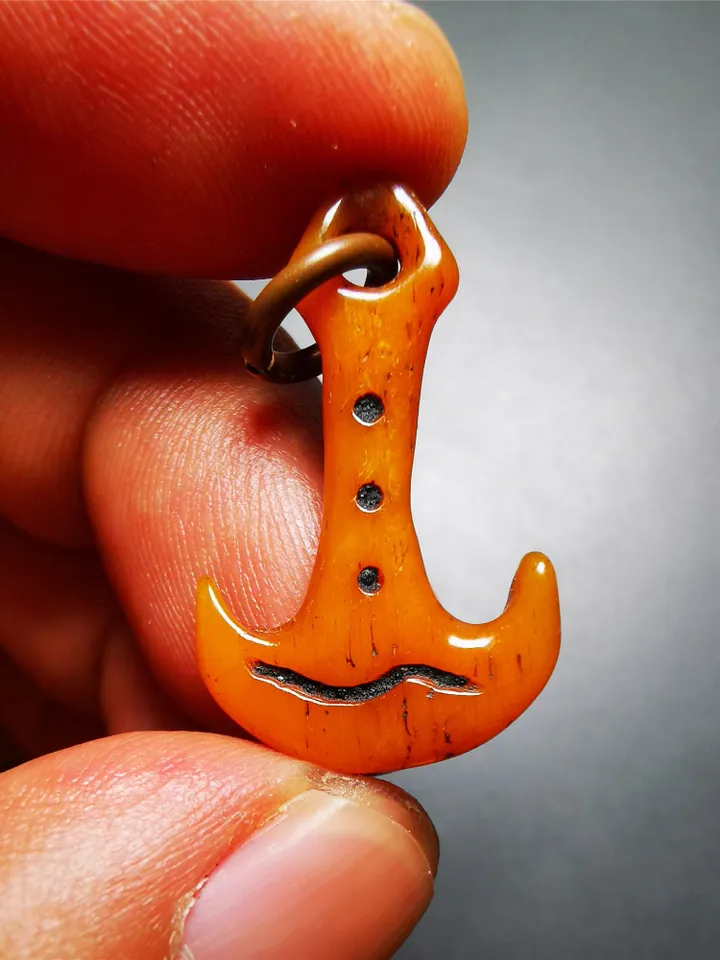 Gandhanra Handmade Yak Bone Carved Amulet,Anchor Pendant