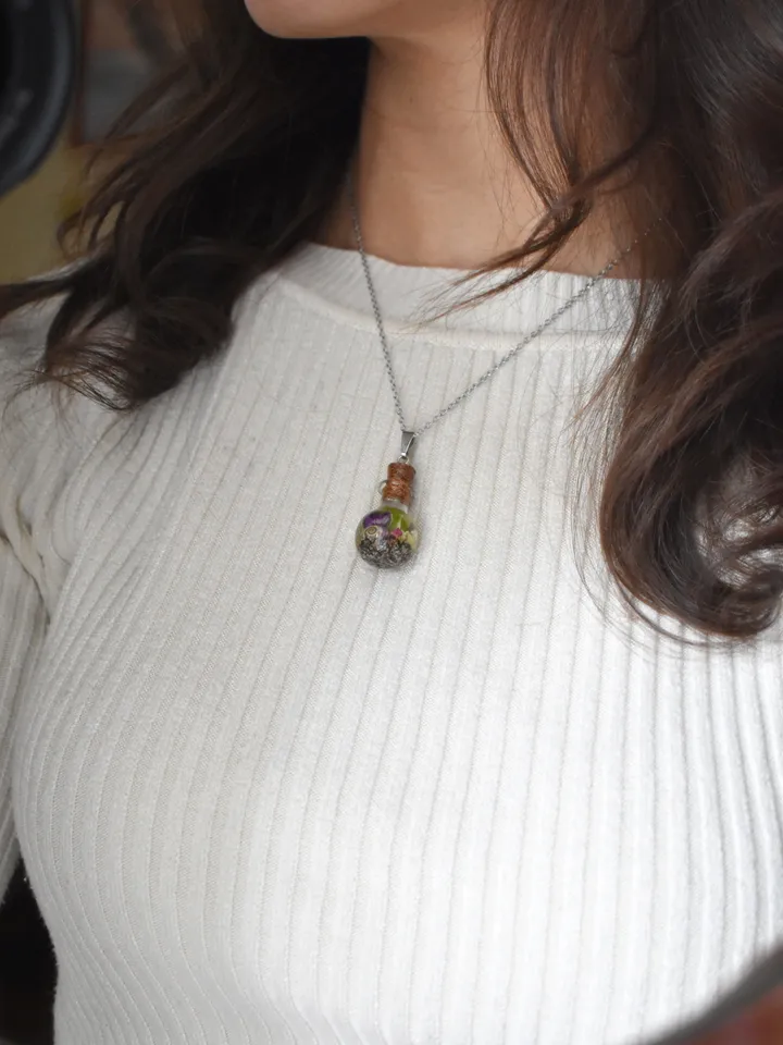 Tiny bottle with Real flowers necklace. Botanical jewelry Terrarium pendant Present for Green witch.