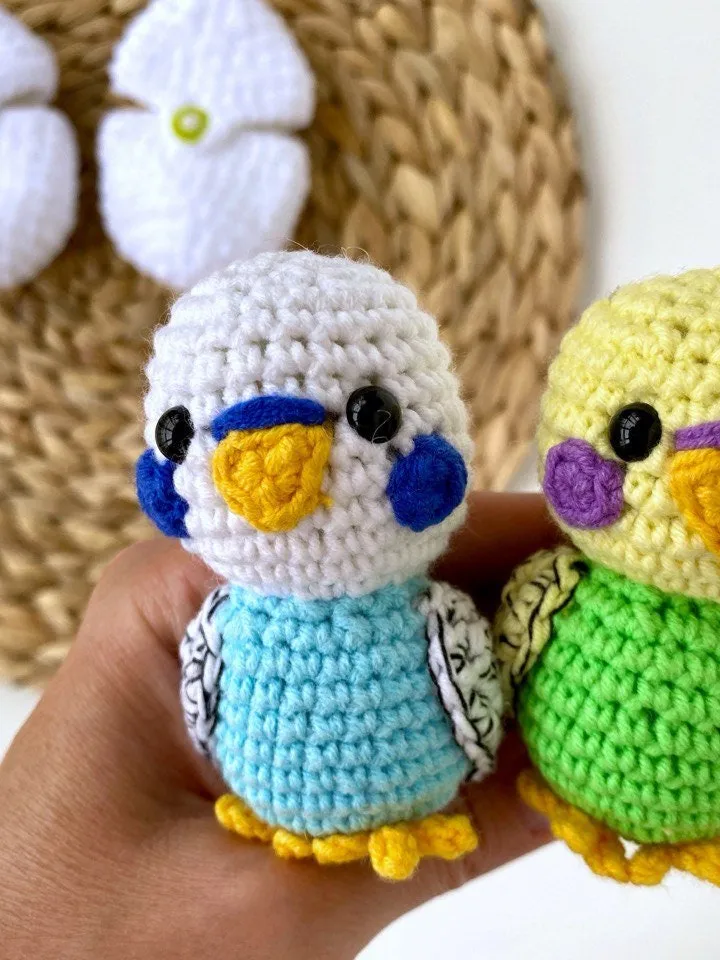 Budgie Crochet pattern - Amigurumi easter pattern - bird in egg stuffed animal - parakeet toy - English Pdf tutorial