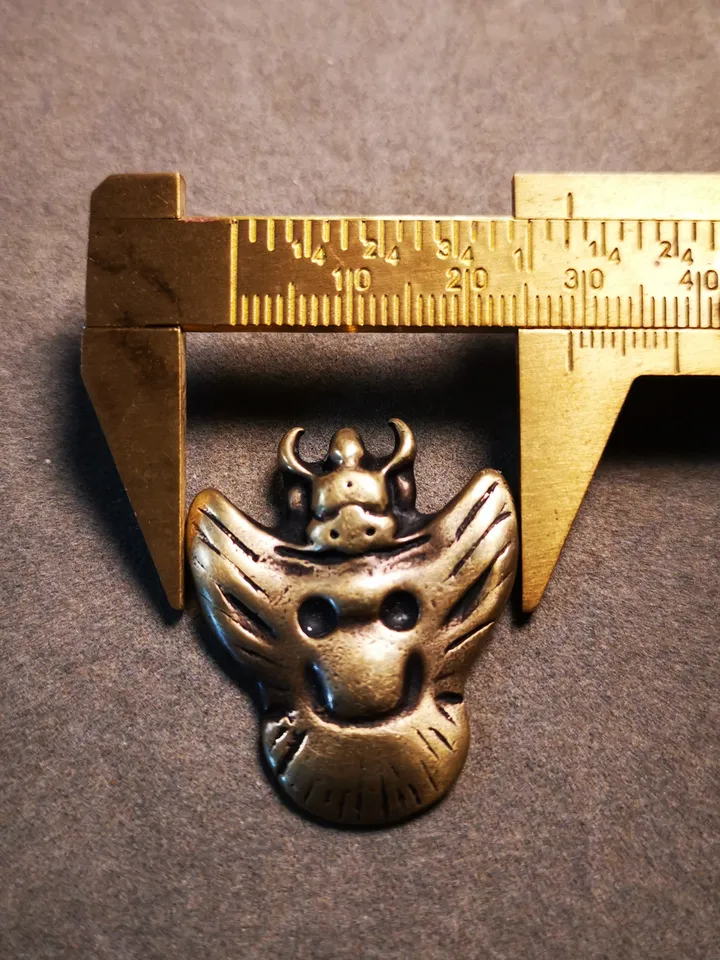 Gandhanra Handmade Tibetan Buddhist Amulet Garuda,Garula,Suparna,Golden-winged Bird Pendant,Made of Lima Brass,30 years old