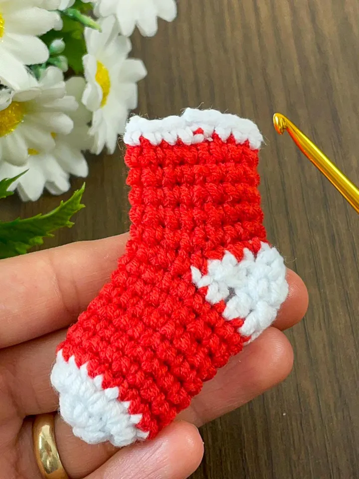 Crochet Mini Christmas Stockings PDF Pattern, DIY Holiday Ornaments, Handmade Festive Stocking Decorations, Cute Crochet Gift Bag Design