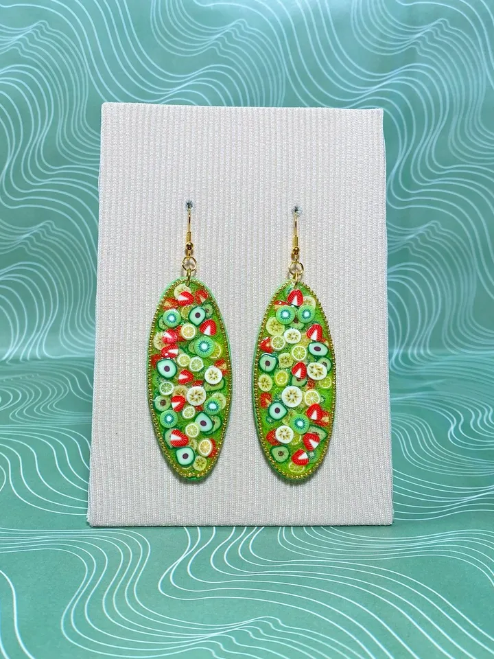 Handmade summer earrings. UV resin.