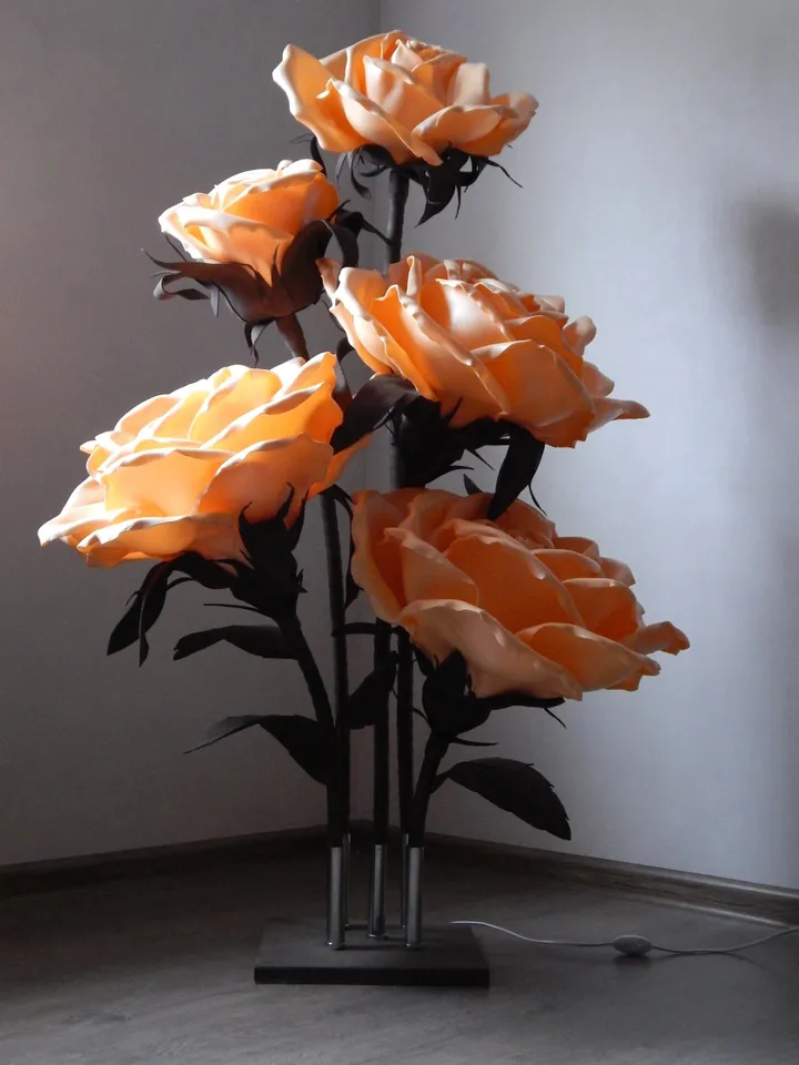 floor lamp, floor lamp roses, large flowers, flowers roses, luminous , lumino rosesus flowers, floor lamp for the bedroom. floor lamp