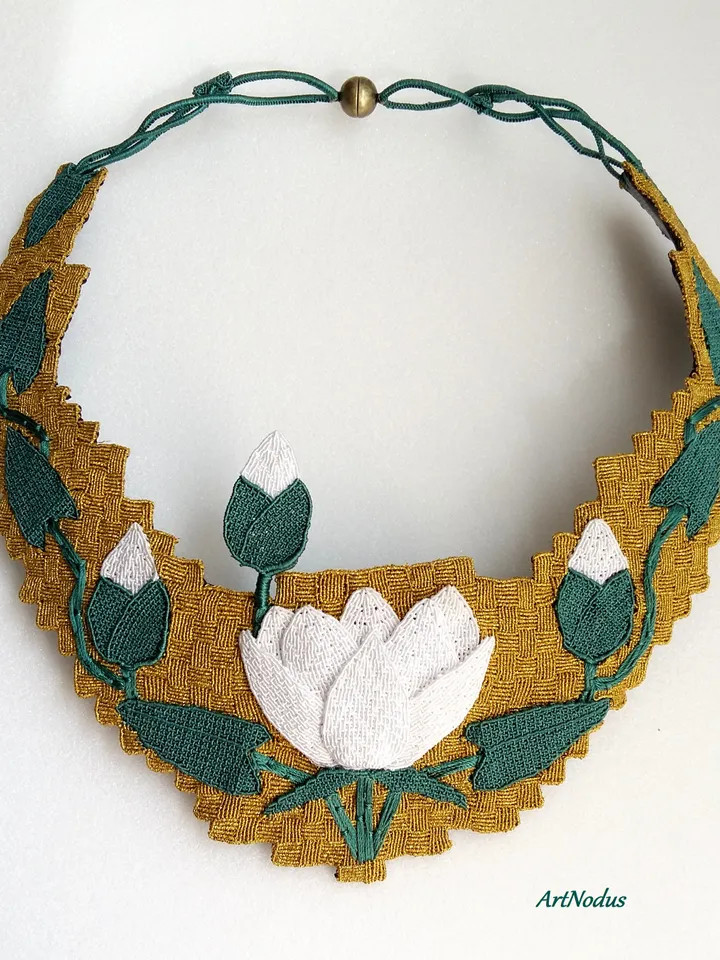 Art Nouveau Lily Mosaic Macrame Necklace