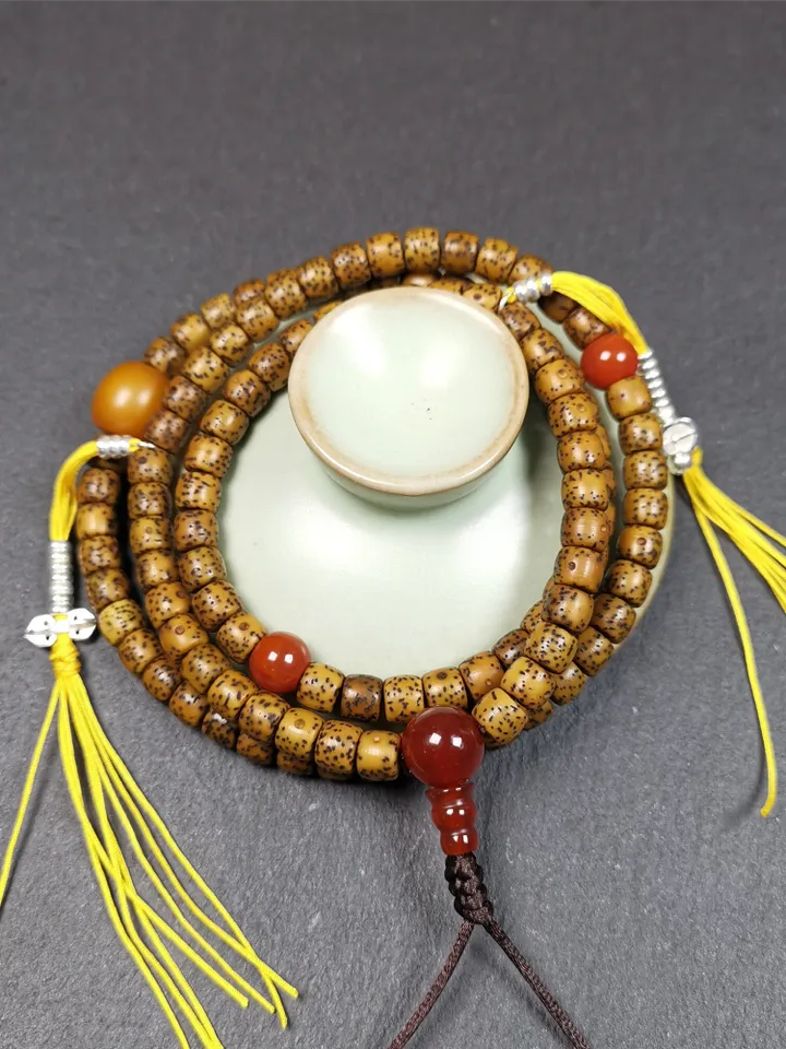 Gandhanra Old 108 Tibetan Lotus Seed Beads Mala,Prayer Beads Necklace for Meditation,Diameter 0.24", Circumference 23"