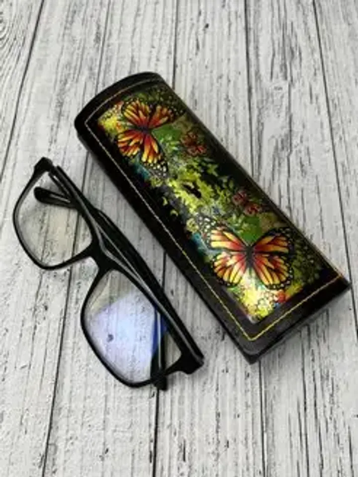 Hard case for glass with magnet (No. 383)
