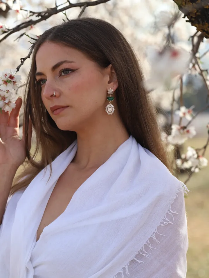 Art Deco Wedding Earrings, Gold Emerald Statement Bridal Earrings, Swarovski Ctystal Vintage Statement Wedding Jewelry, Boho Bridal Earrings