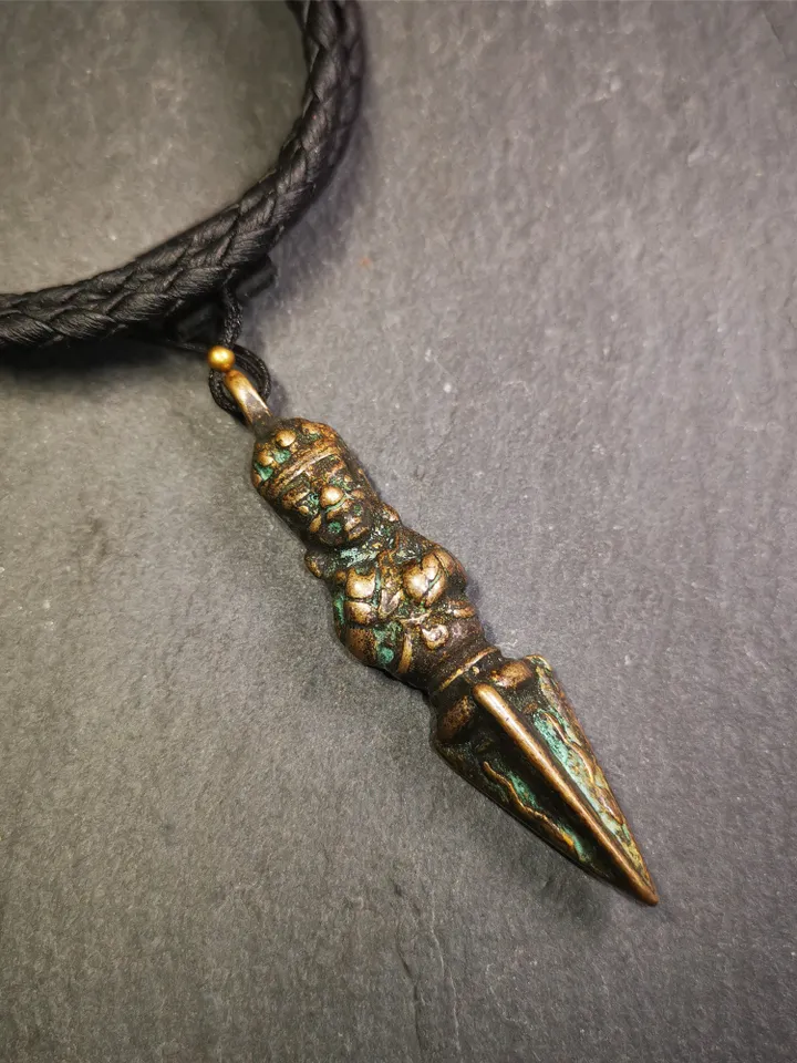Gandhanra Antique Tibetan Amulet ,Vajrapani Phurba,Kila(Dorje Phurba) , Trantic Buddhism Ritual Implement Pendant,Made of Copper,2.6"