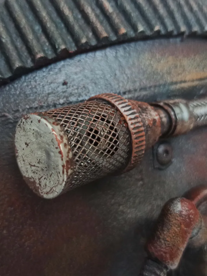 Exclusive helmet in post-apocalyptic steampunk cyberpunk styles