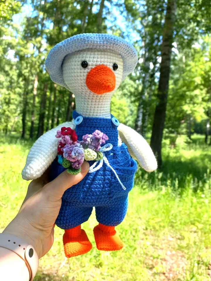 Goose crochet pattern PDF in English Amigurumi toy garden goose crochet tutorial