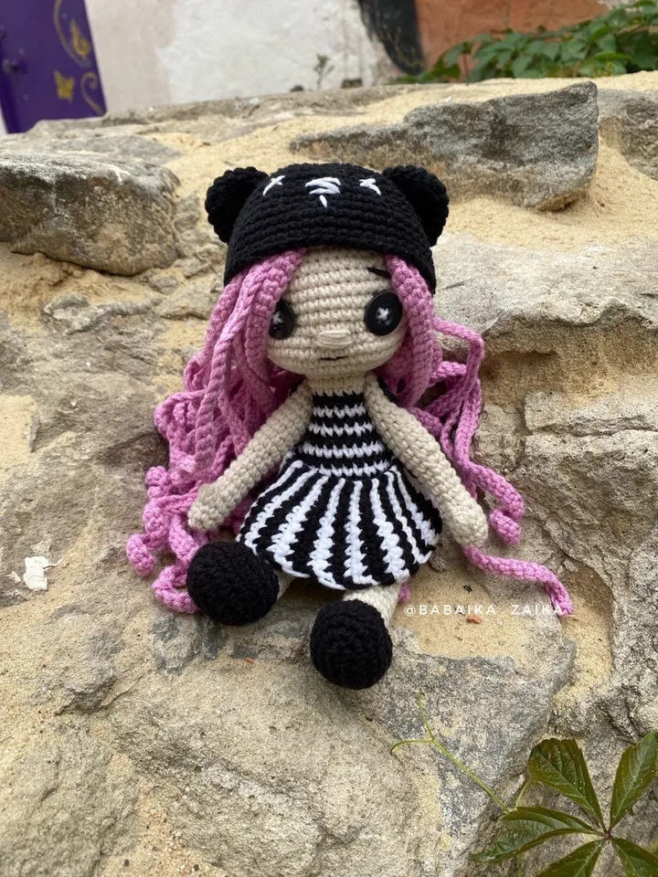 PDF Gothic Doll Crochet Pattern - PDF Amigurumi Pattern, Voodoo Doll, Halloween Cute Small Doll, Witch Doll Handmade, Crochet Creepy Toy