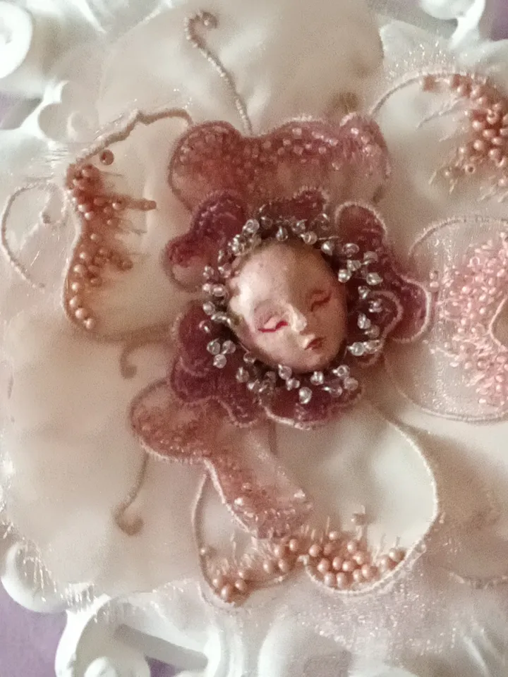 "Aurora" brooch