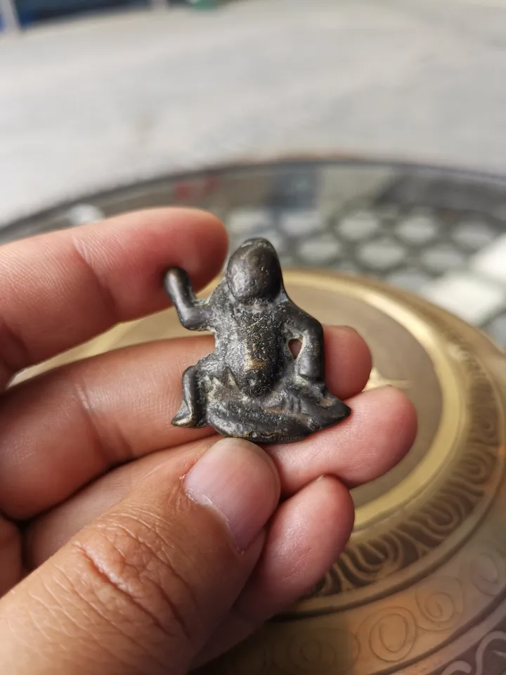 Gandhanra Antique Tibetan Buddhist Protective Pendant,Abstract Wrathful Vajrapani Amulet Badge,Made of Thokcha,150 years old