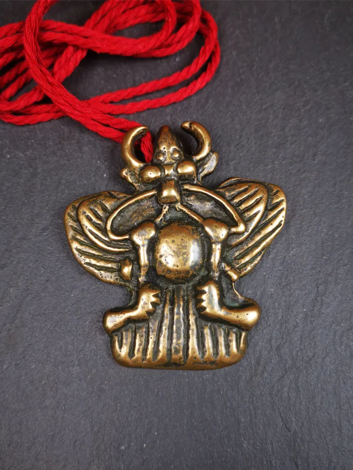 Gandhanra Antique Tibetan Buddhist Amulet Garuda,Garula,Suparna,Golden-winged Bird Pendant,Made of Bronze,80 years old