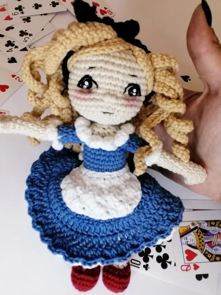 PDF Pattern Alice in Wonderland doll, Amigurumi doll Alice, Pattern crocheted doll with hair, Pattern Amigurumi doll, Alice's Adventures