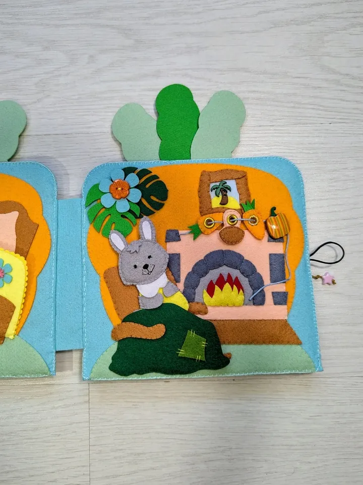 Educational felt book "Bunny's House"