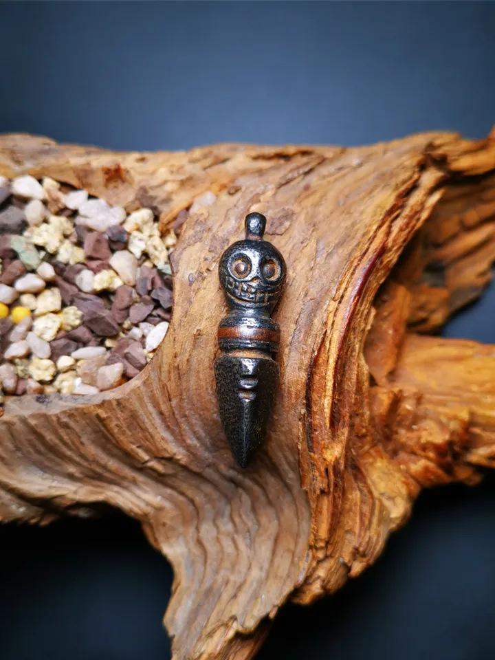 Gandhanra Handmade Skull Phurba Amulet,Kila - Dorje Phurba,Tibetan Budhist Ritual Implement Pendant,Made of Cold Iron,44mm