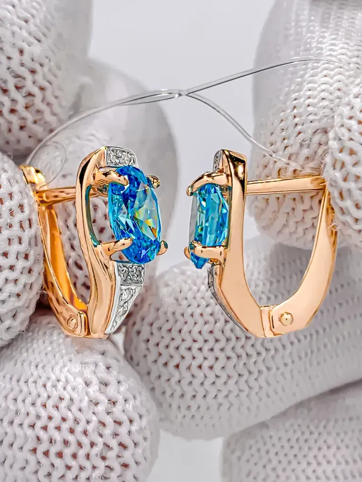 Earrings jewelry Silver gold plated 925 assay value with topaz