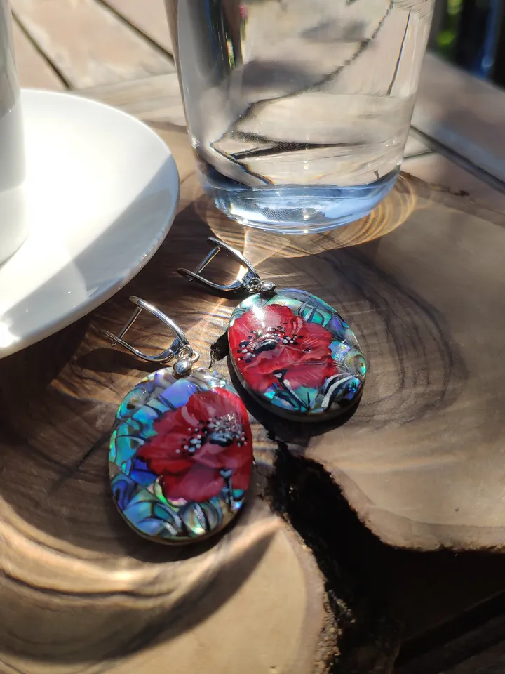 Pearl earrings: Delicate red Poppies flowers painted on Elegant earrings. Aesthetic floral design on unique handmade jewelry. Gift for her