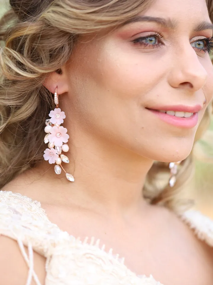 Floral Rose Gold Long Wedding Earrings, Chandelier Statement Bridal Earrings, Bohemian Wedding Jewelry, Boho Wedding Earrings, Gift for Her