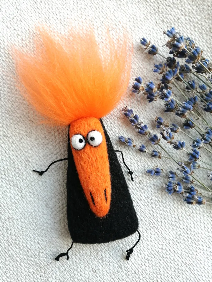 Funny black crow brooch Womens jewelry