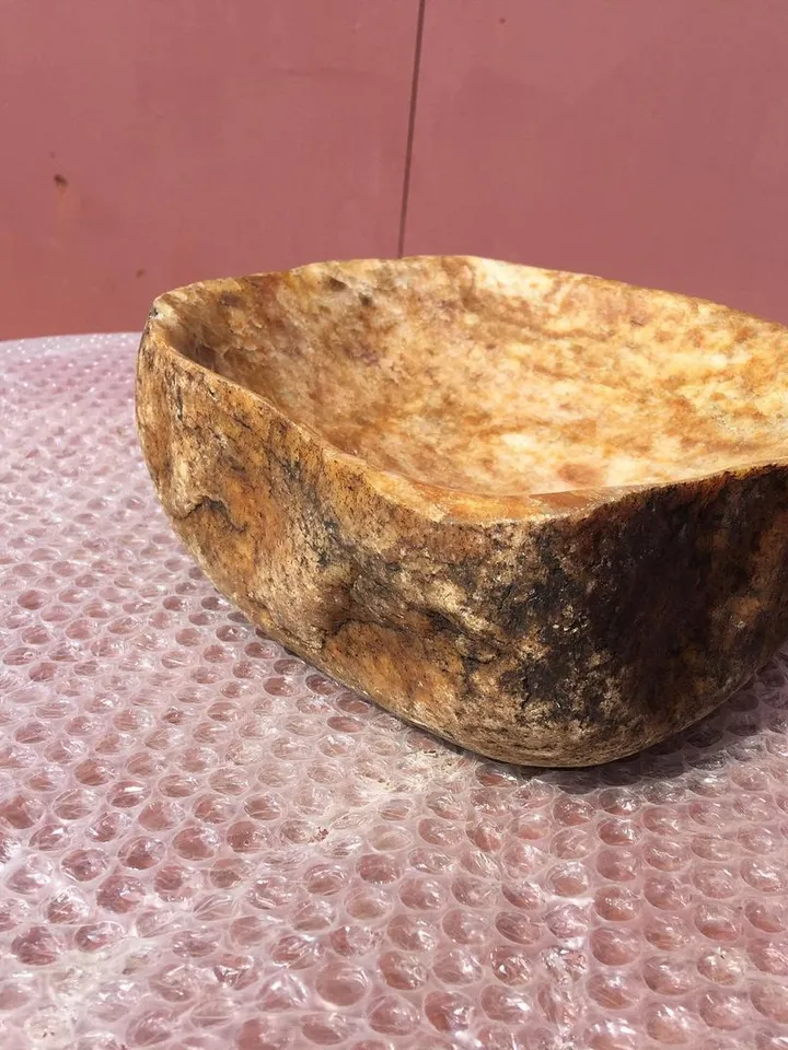 Interior bowl