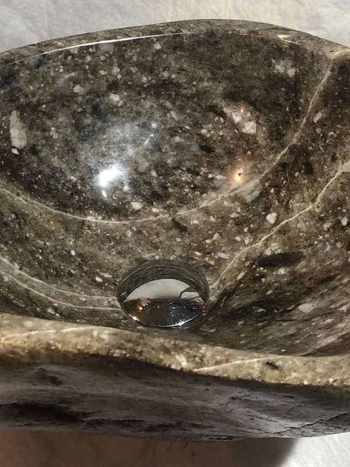 Exclusive shell river stone