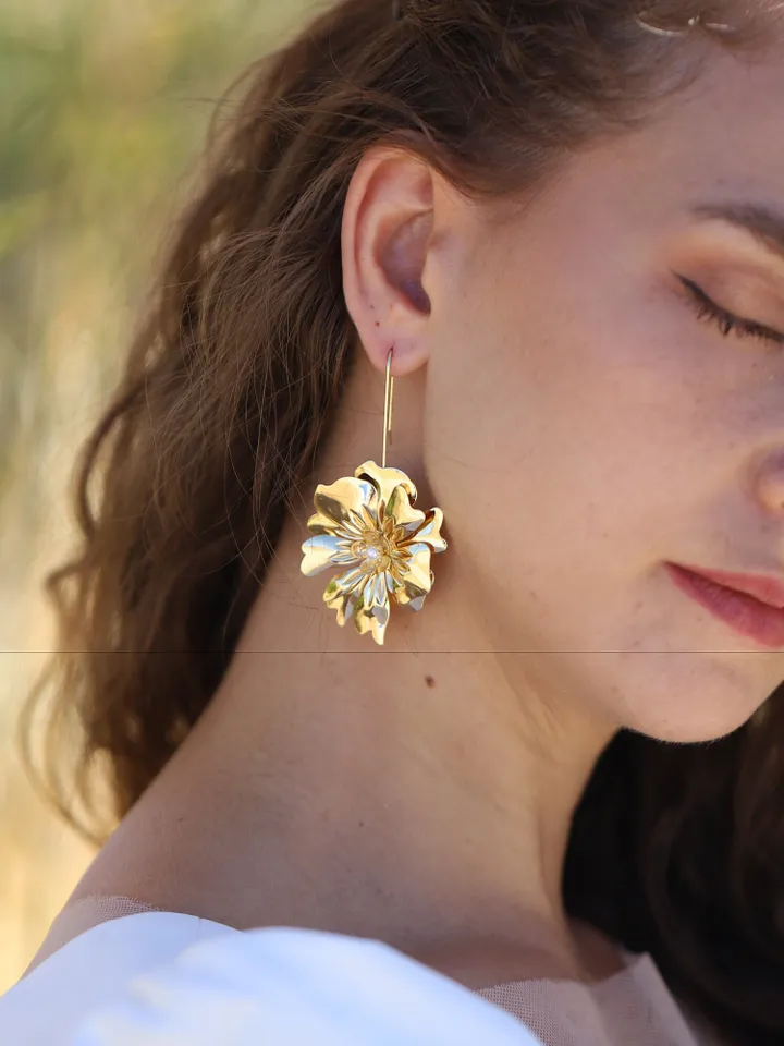 Boho Wedding Earrings, Flower Chandelier Statement Gold Bridal Earrings, Floral Wedding Earrings, Vintage Bohemian Jewelry, Bridesmaid Gift