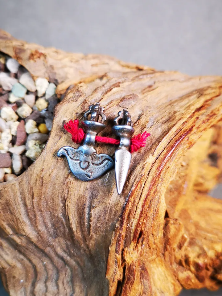 Gandhanra Antique Tibetan Amulet Pendant,Mini Phurba and Kartika(knife of the dakinis) ,for Prayer Bead Counter,Mala Accessories