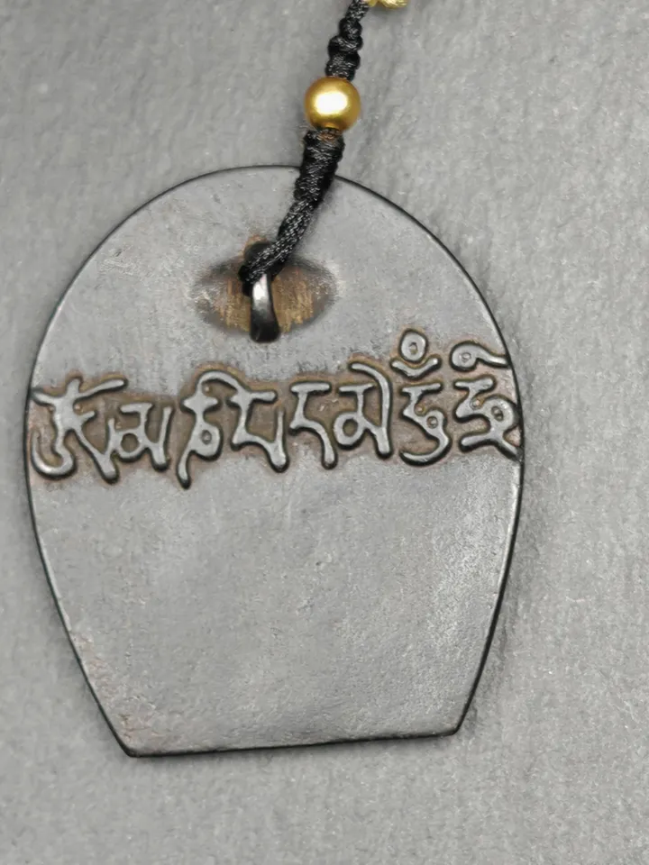 Vintage Tibetan Chenrezig / Padmapani Amulet,Gandhanra Buddhism Badge Pendant, Spiritual Gift,Protective Charm,Made of Thokcha,49×42mm