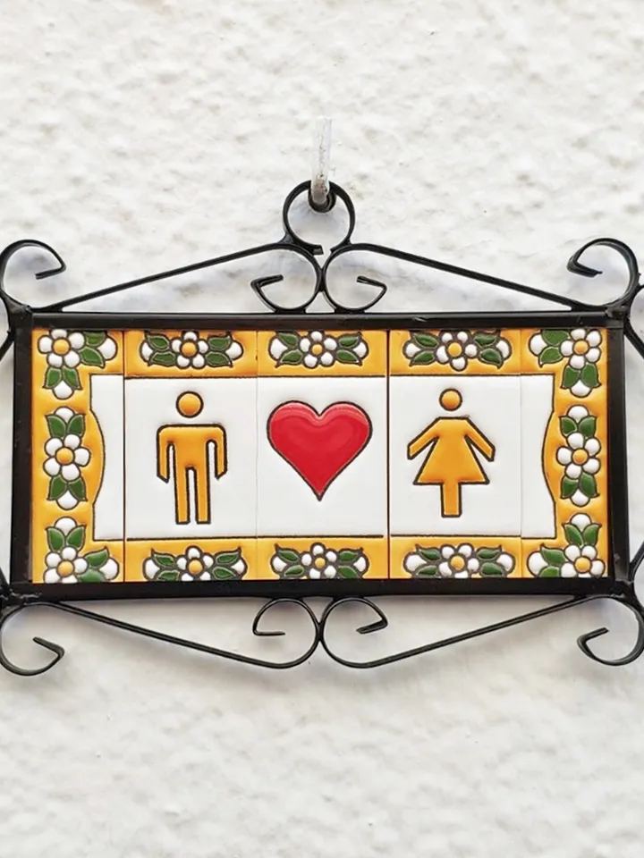 Ceramic letters and numbers 7.5cm. (3") for the wall - Hand-glazed in Spain - "ARTECER-Amarillo" models - Ceramic letters number -