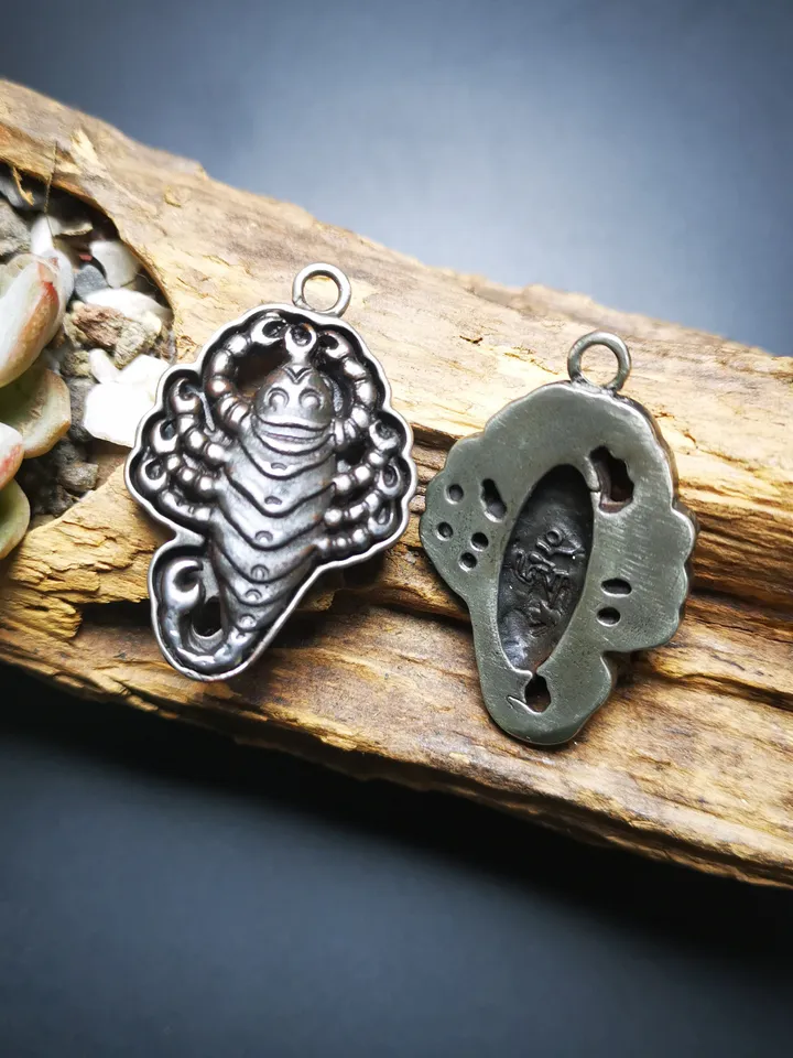 Gandhanra Handmade Tibetan Amulet,Scorpion Guru of Padmasambhava, Scorpion Totem, Buddhist Tailsman,Made of Thokcha,Inlaid With Silver